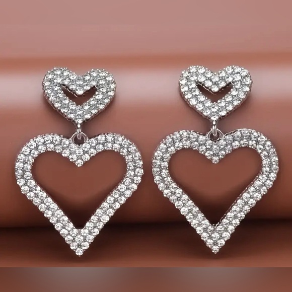 Jewelry - NEW Silver Plated Double heart pave’ rhinestone earrings